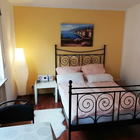 Leon Apartment